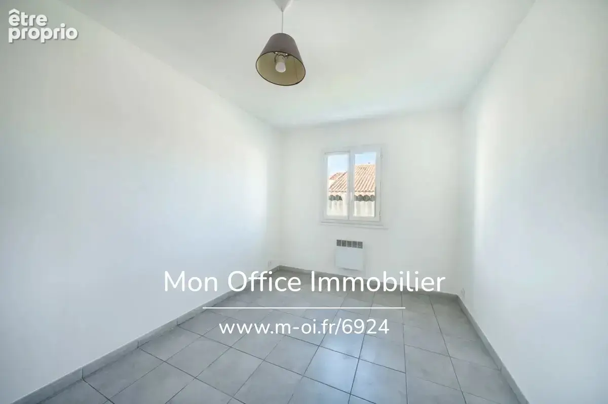 Référence : 6924-YAN. - Maison 4 pièces + studio + garage - photo 10