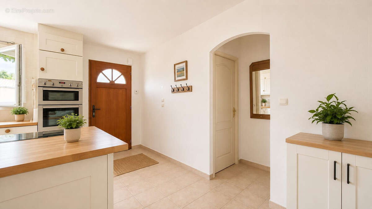 Maison 120 m² à Saint-Augustin  - photo 3