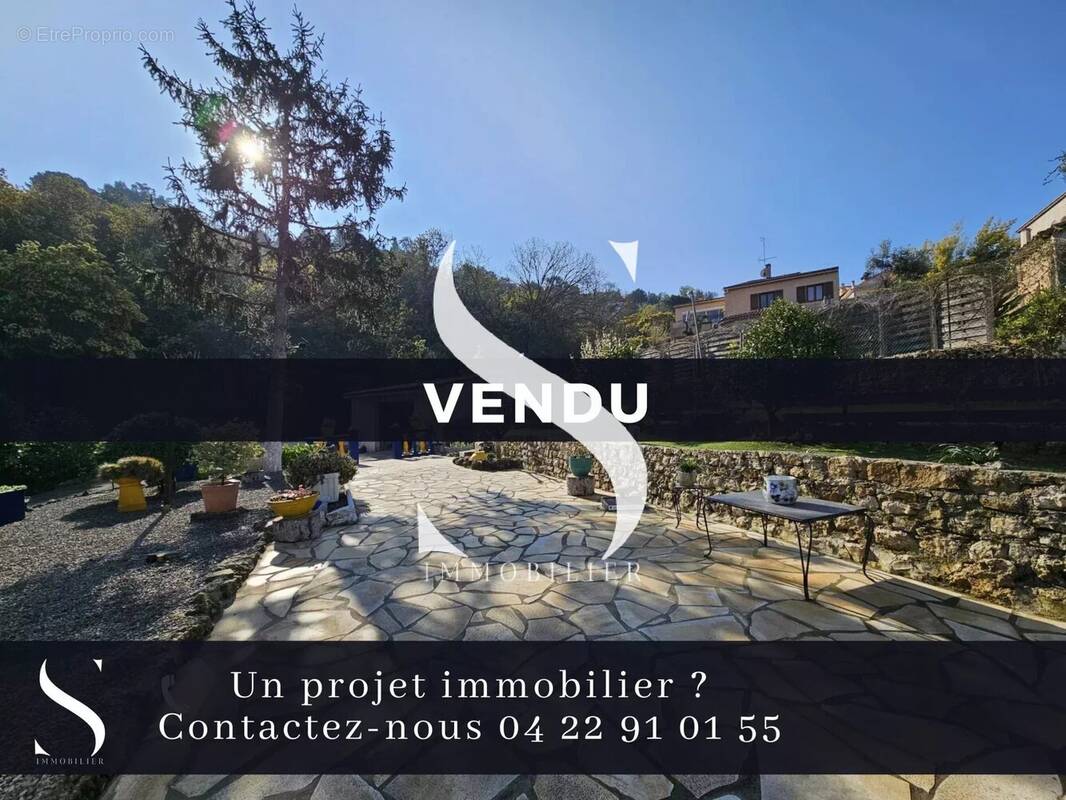 Maison à VALLAURIS