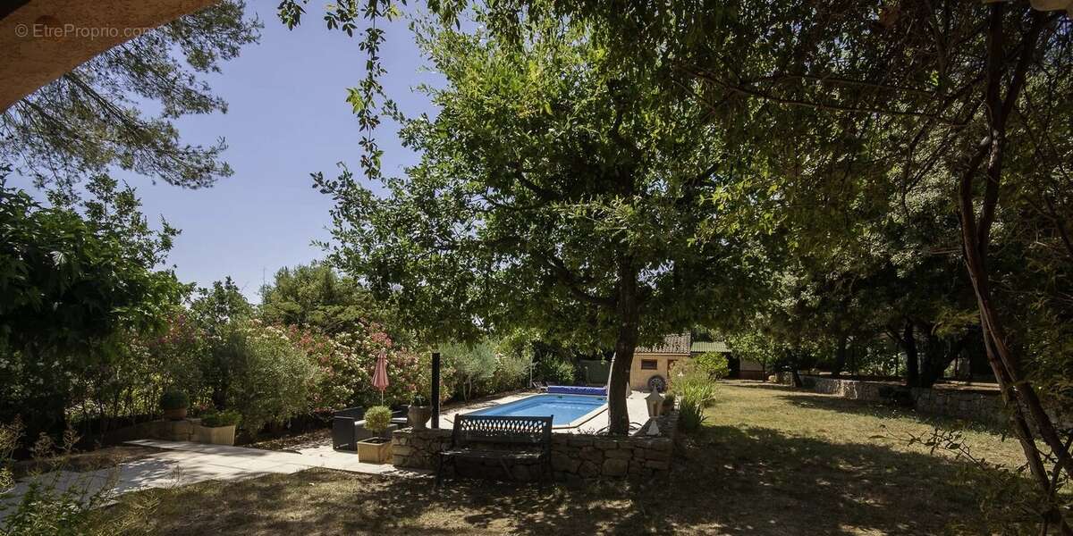 Maison à MONTFORT-SUR-ARGENS