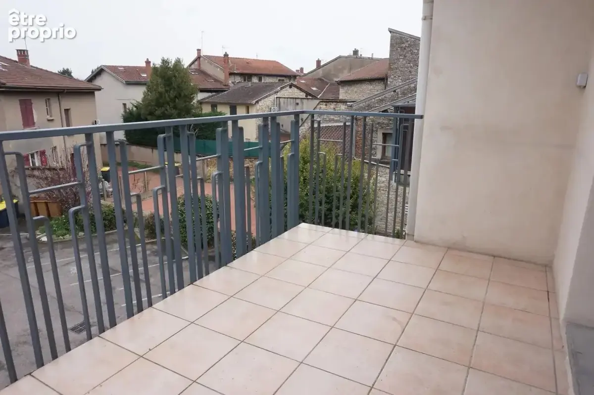 T4 avec balcon et parking privée - photo 4