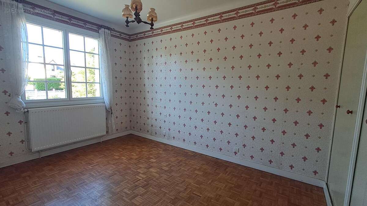 Maison à ROUGE