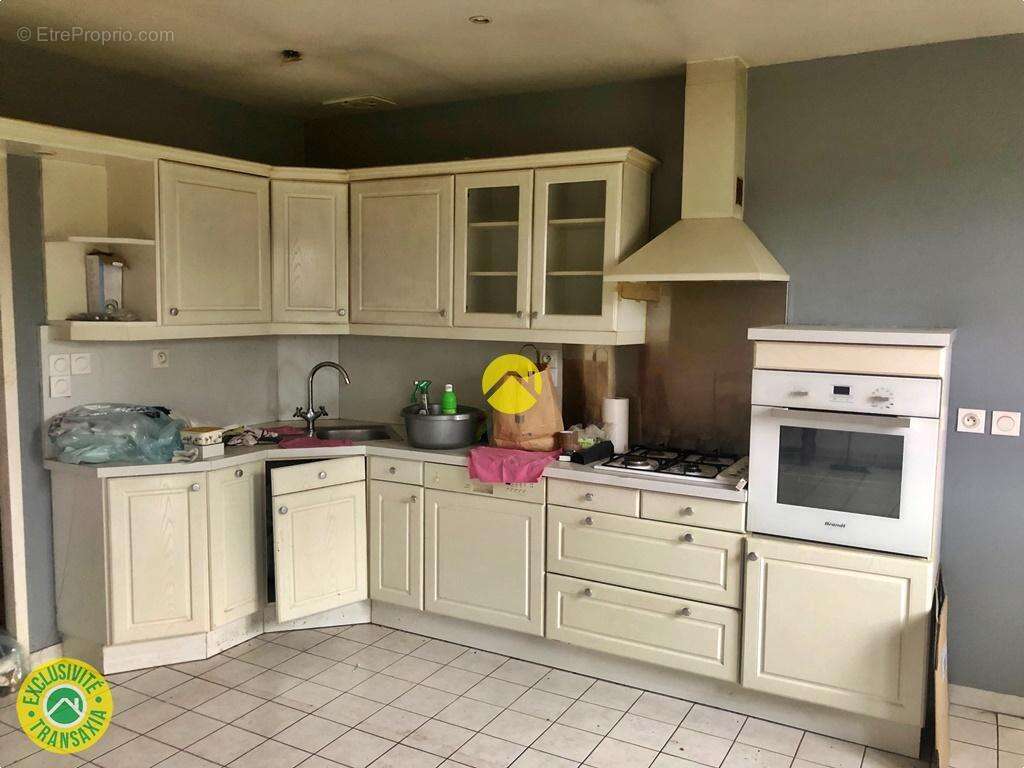 Maison à SURY-PRES-LERE