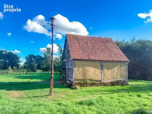 Logis seigneurial du XVIème superberment restauré et écologique - photo 26