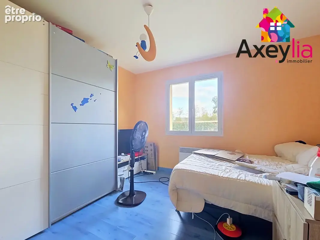 A vendre - renaison - maison de plain pied avec 5 chambres et garage - photo 10