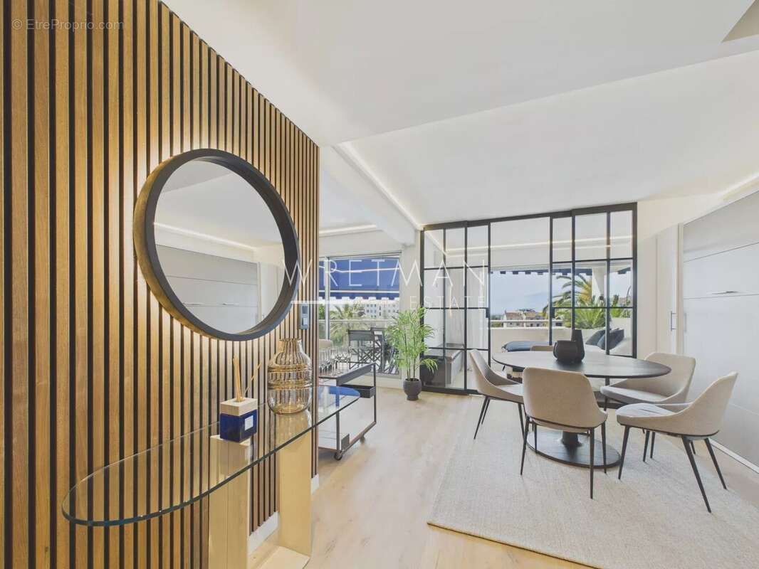 Appartement à CANNES