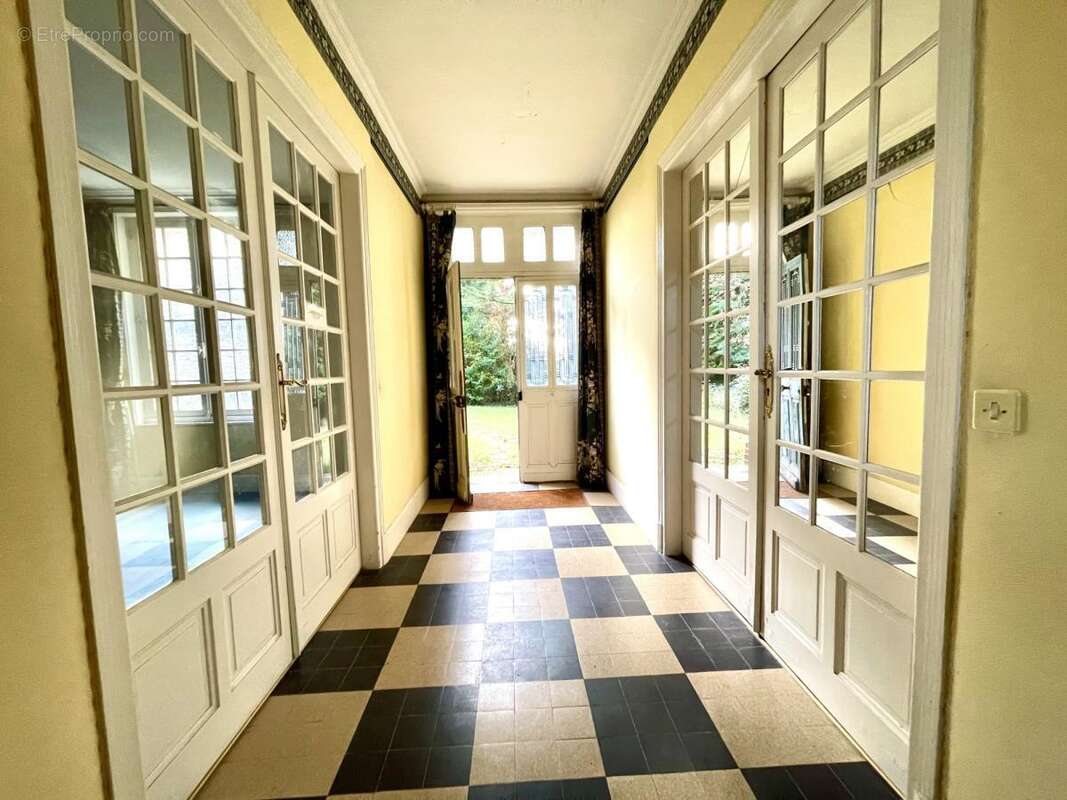 Maison 274 m² à Cambremer  - photo 7
