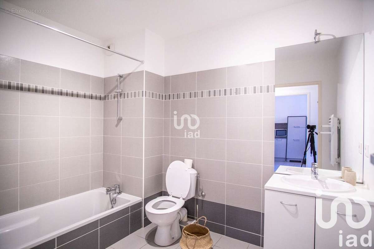 Photo 8 - Appartement à ROQUEBRUNE-SUR-ARGENS