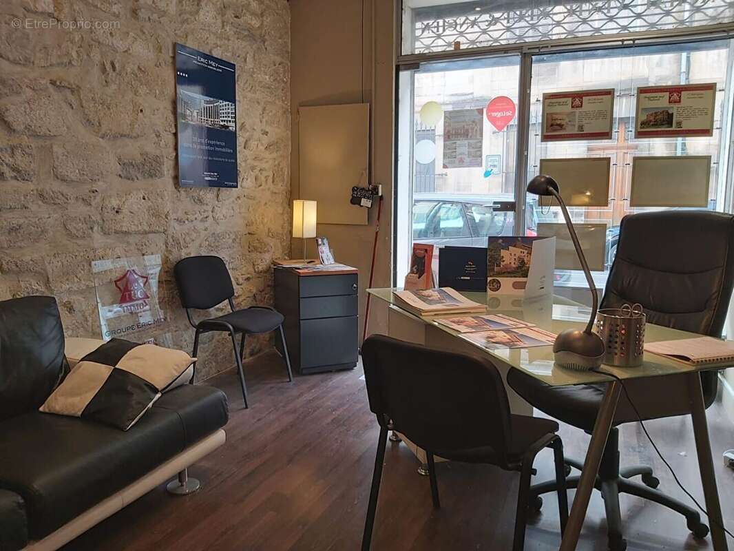 Autre à AVIGNON