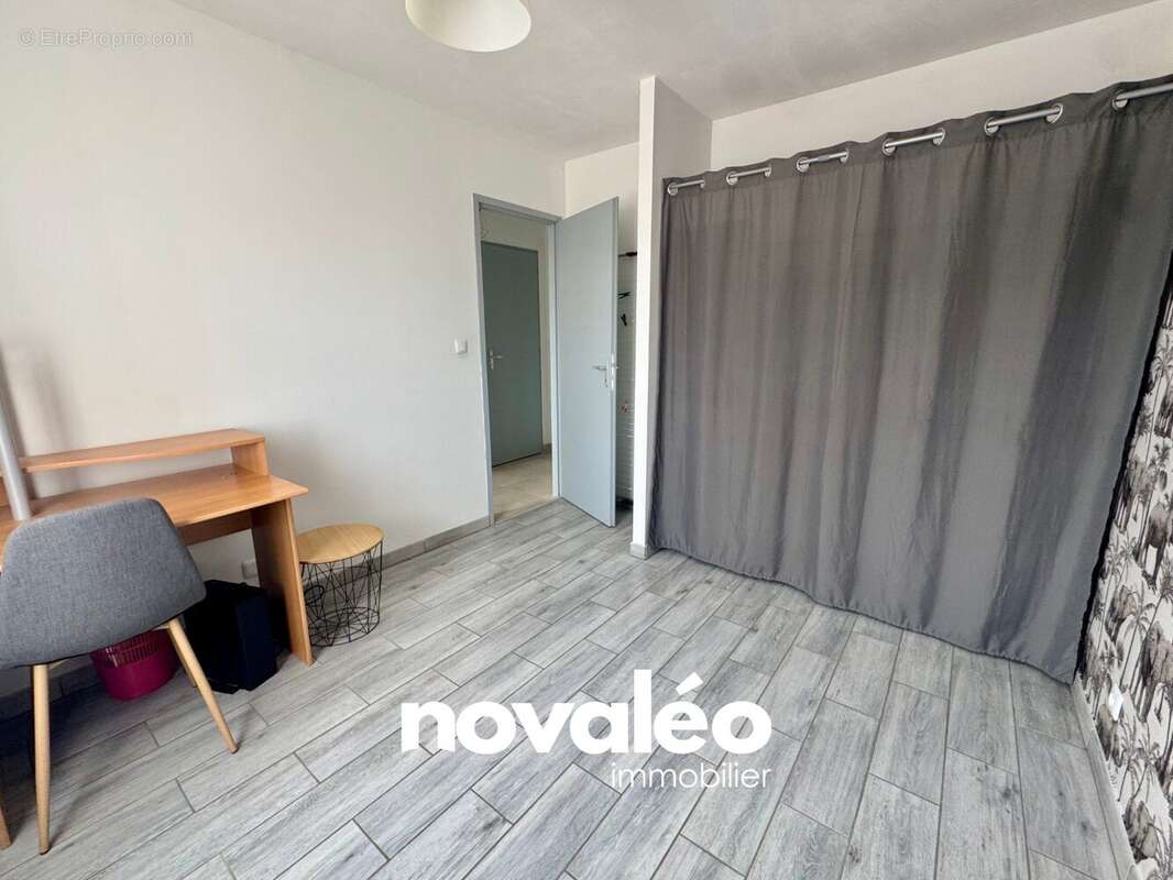 Maison à ROCHES-PREMARIE-ANDILLE