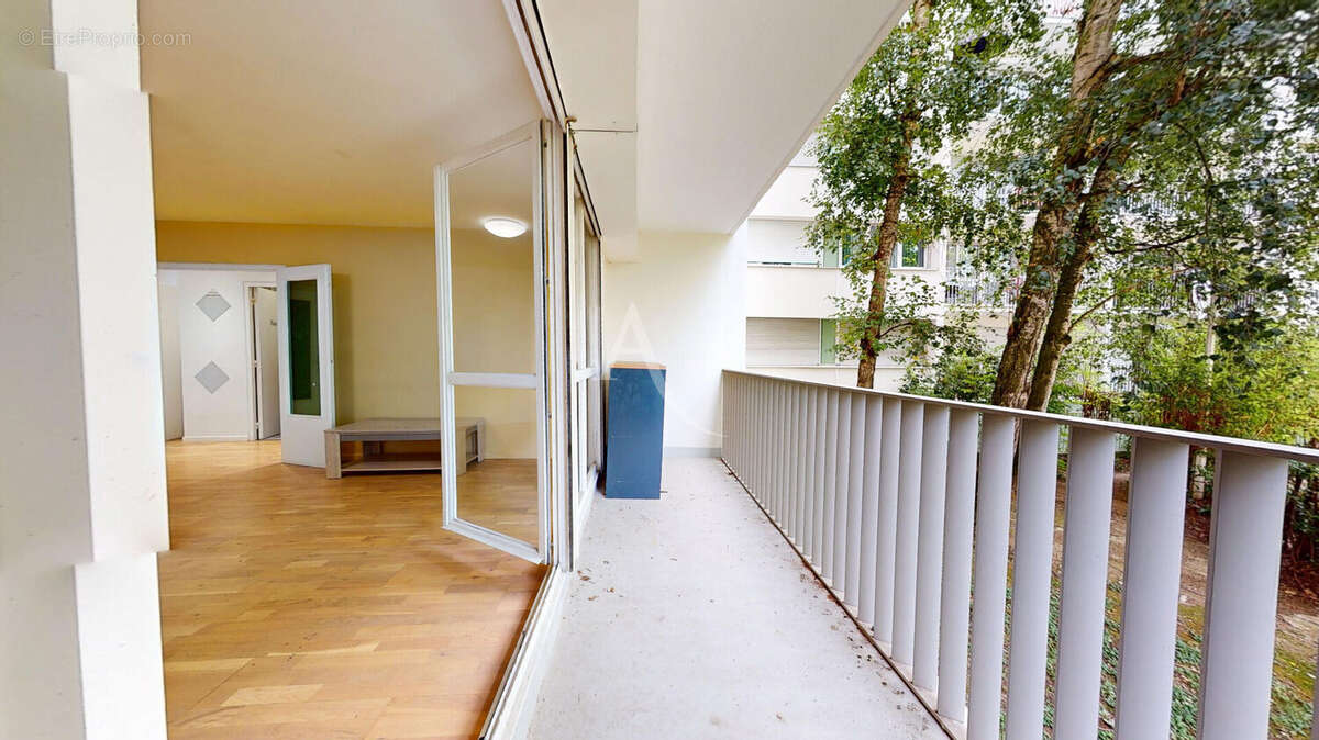 Appartement à ROSNY-SOUS-BOIS