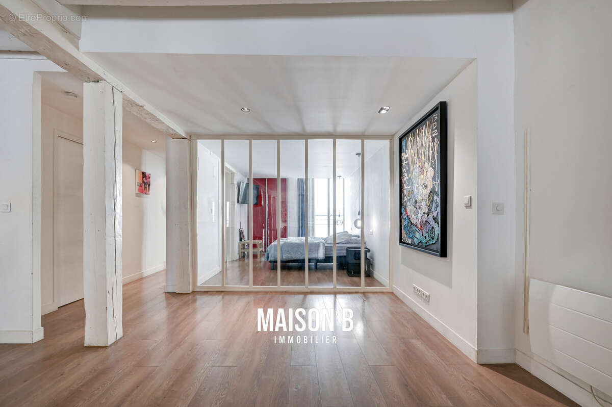 Autre à MARSEILLE-2E