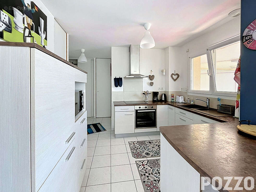 Appartement Jullouville 3 pièce(s) plage à 50 m , terrasse , résidence sécurisée - photo 3