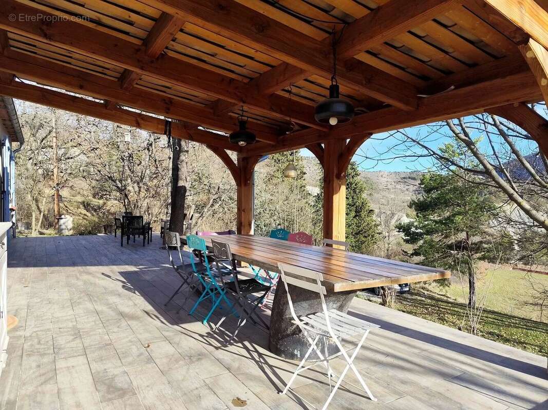 Maison à SAINT-BENOIT