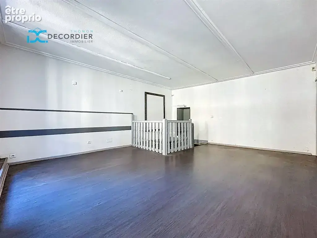 Evian rue petionne - local a vendre - photo 10
