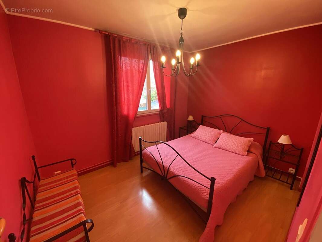 Maison à NANTEUIL-LES-MEAUX