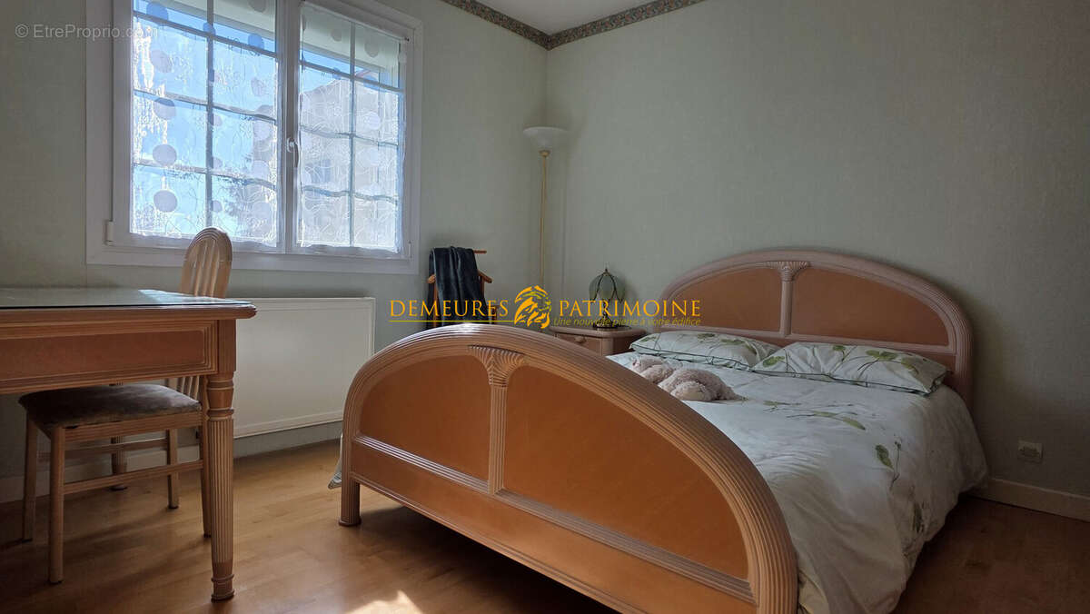 Maison à L&#039;ISLE-D&#039;ESPAGNAC