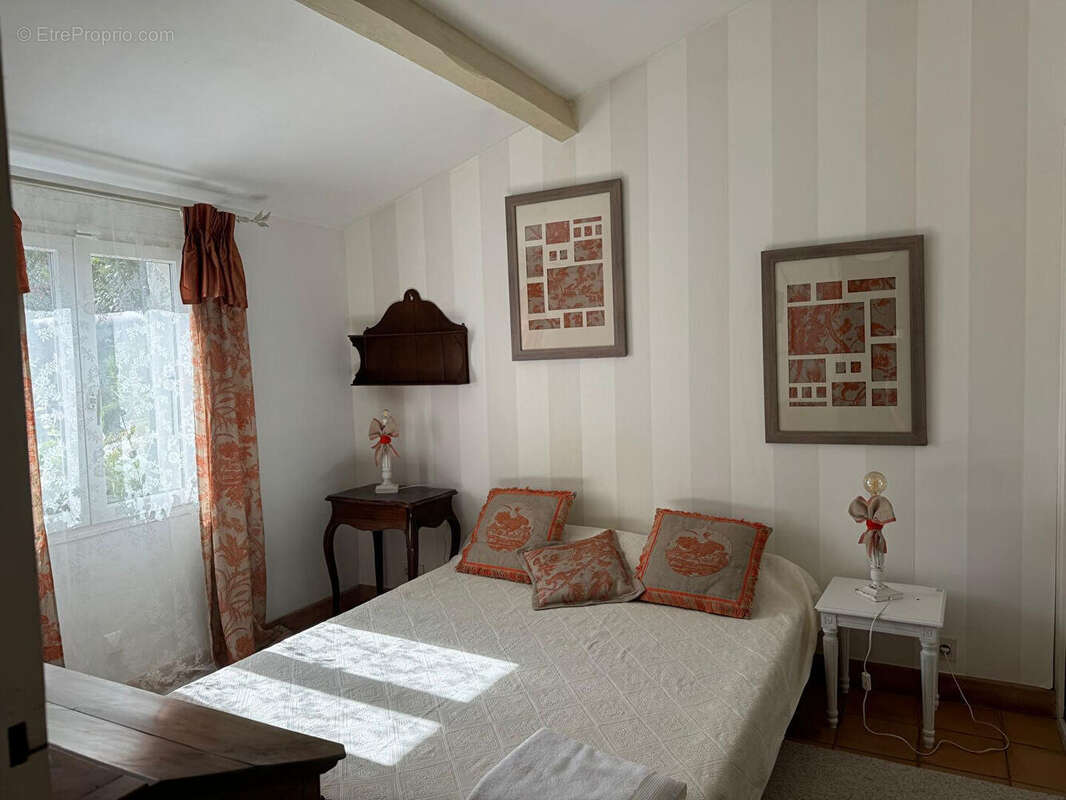 Maison à LES ANGLES