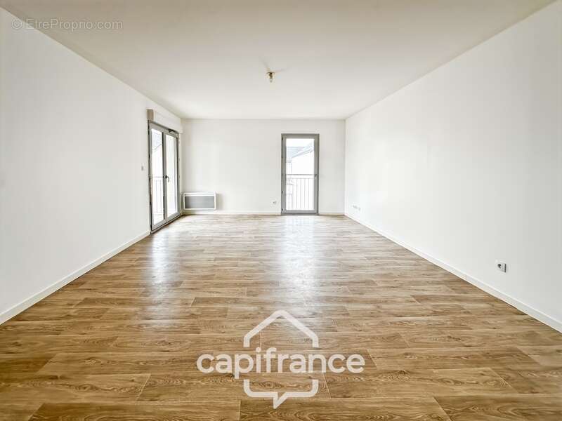 Appartement à LA MEMBROLLE-SUR-CHOISILLE