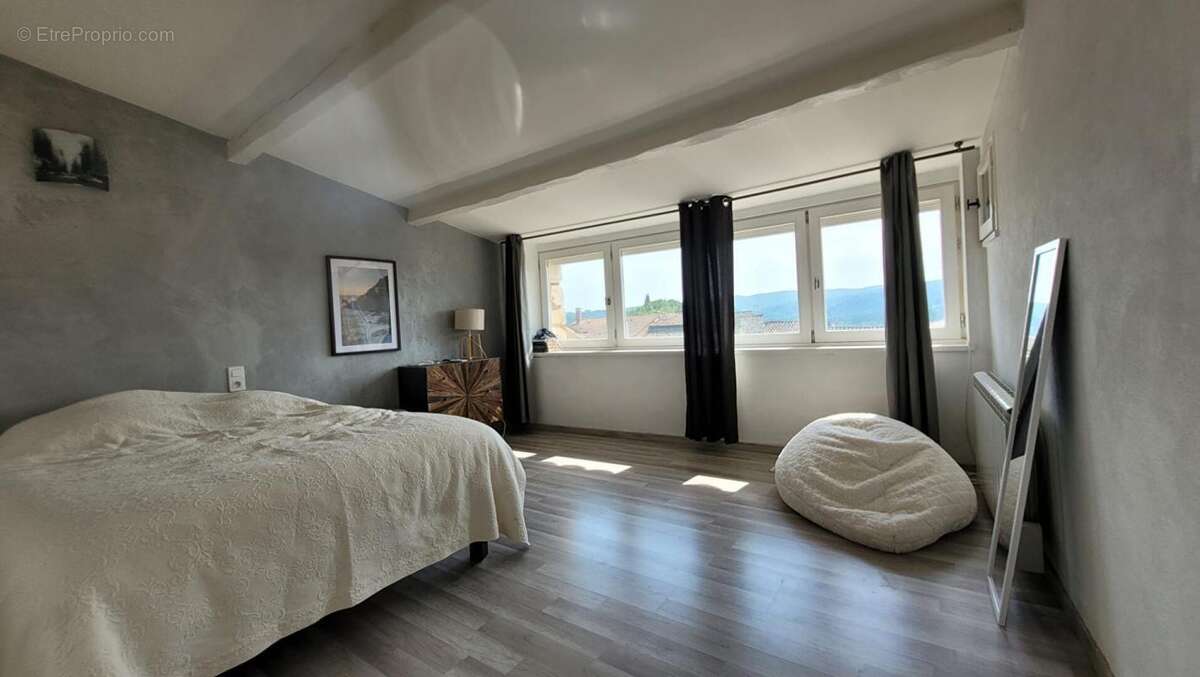 Maison à GOUDARGUES