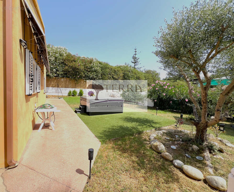 Vente en viager bouquet 50.000€ rente mensuelle 828€ - aleria - photo 16