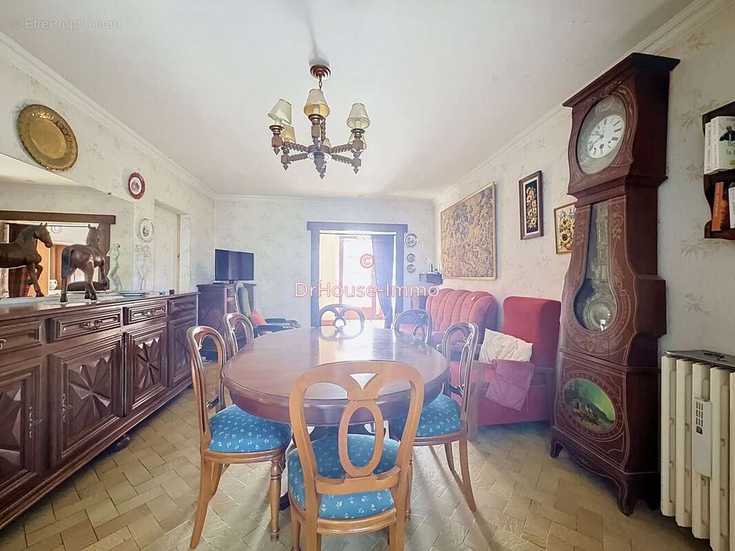 Maison 94 m² à Bergerac  - photo 4
