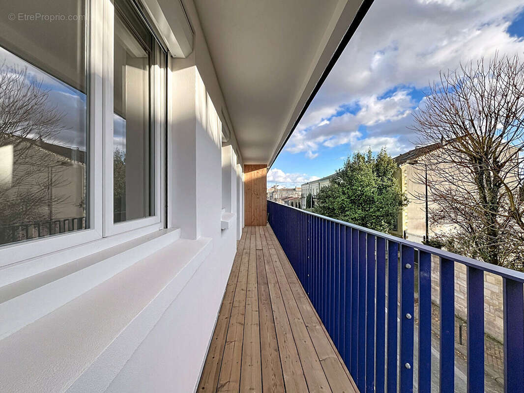 Appartement à BORDEAUX
