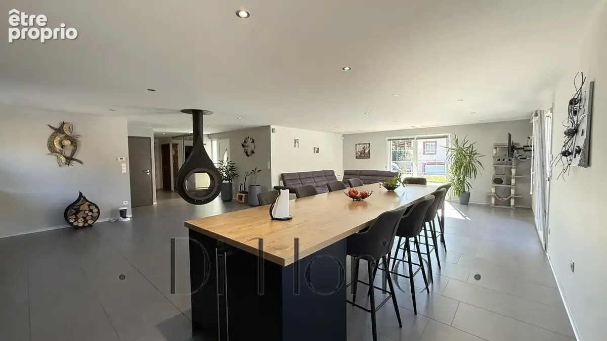 Taintrux - Propriété contemporaine d’exception - 244m2 - terrain de plus d’1 hectare - photo 6