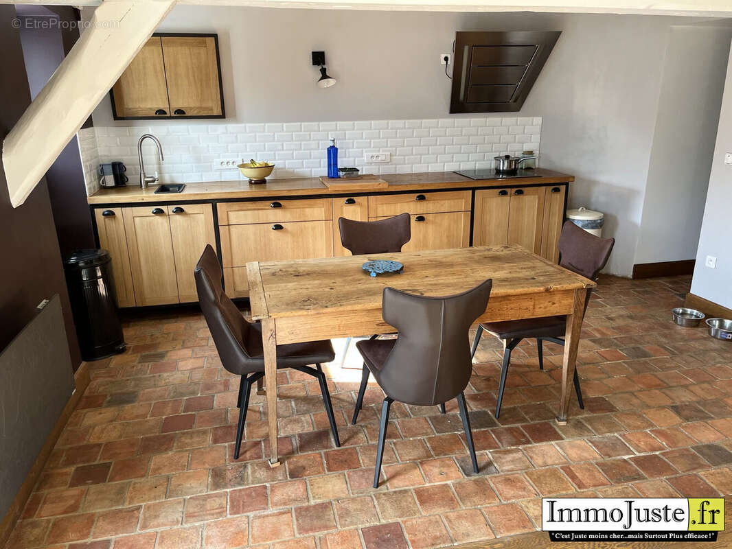 Appartement à LE PERRAY-EN-YVELINES