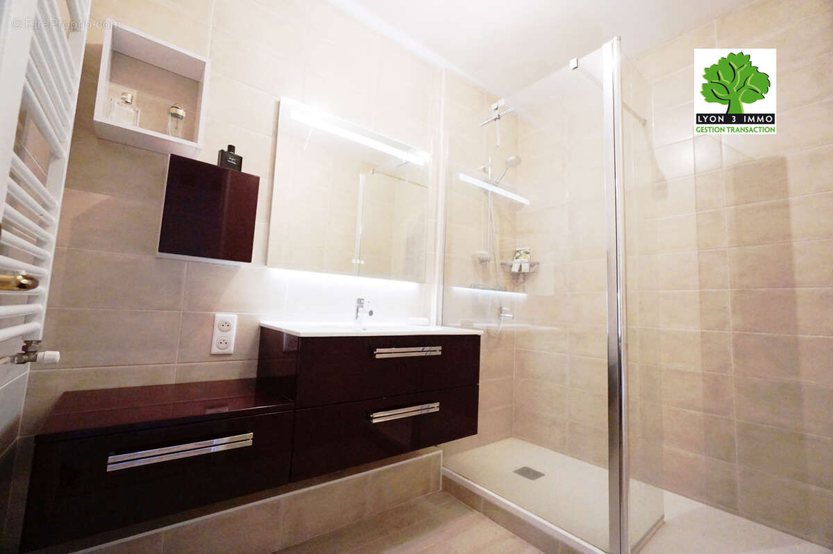 Appartement à LYON-7E