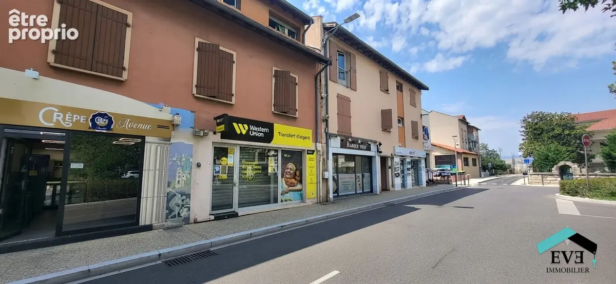 Commerce à LE PEAGE-DE-ROUSSILLON