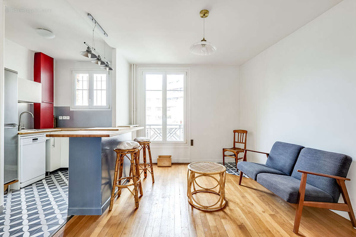 Appartement à PARIS-20E