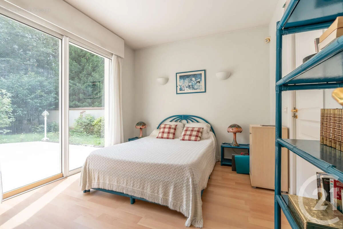 Maison à CHAMPIGNY-SUR-MARNE