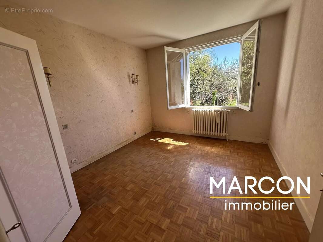 Maison à LA SOUTERRAINE