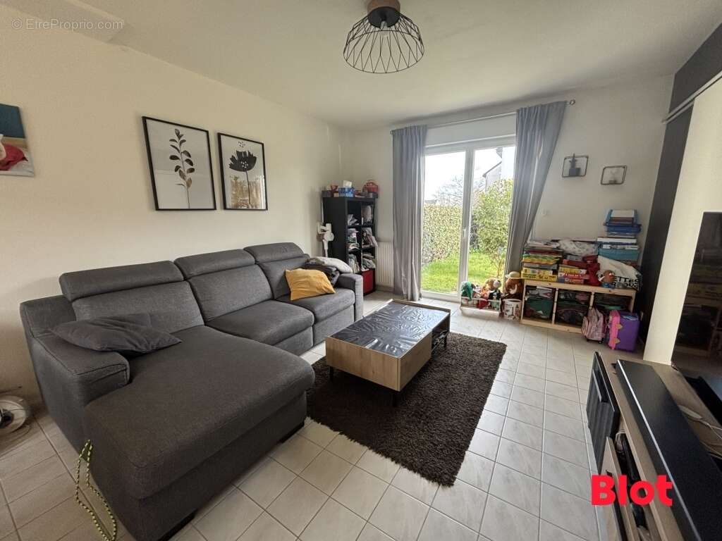 Maison à CHARTRES-DE-BRETAGNE