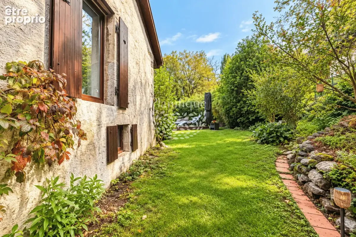 Minzier   maison de caractère, 160 m2, jardin arboré et cadre privilégié - photo 19
