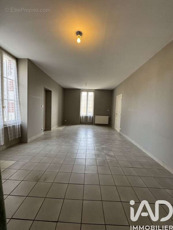 Photo 6 - Maison à REUILLY