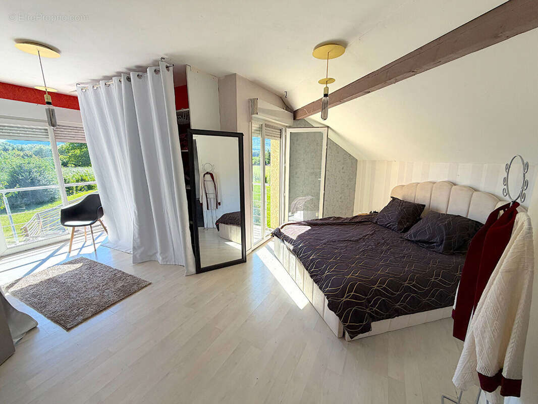 Villa de 156 m²  sur 4 000 m² de terrain - photo 8