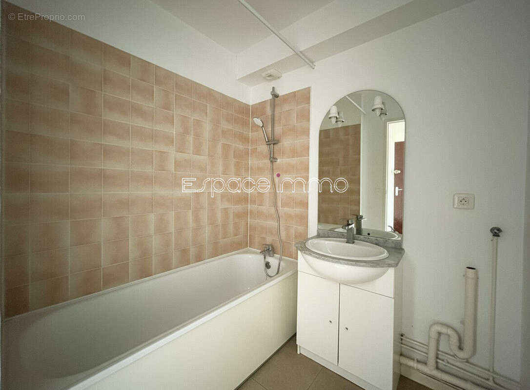 Appartement à CANTELEU