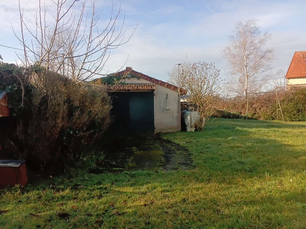 Maison à NERONDES