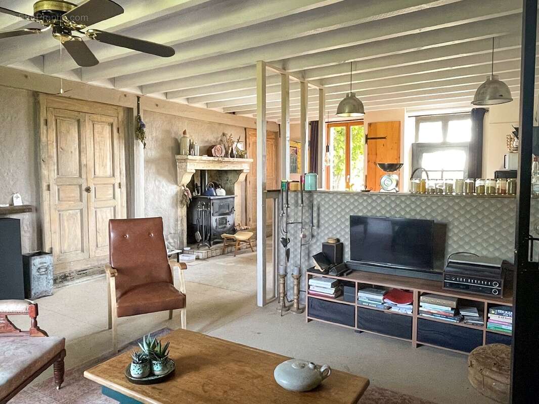 Maison à MARCILLAT-EN-COMBRAILLE