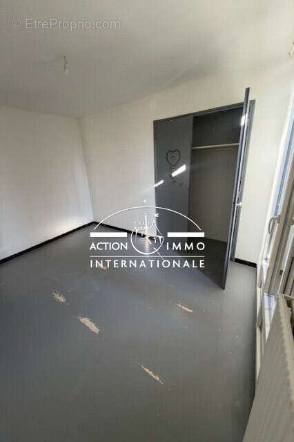 Appartement à SAINT-MARTIN-DE-CRAU
