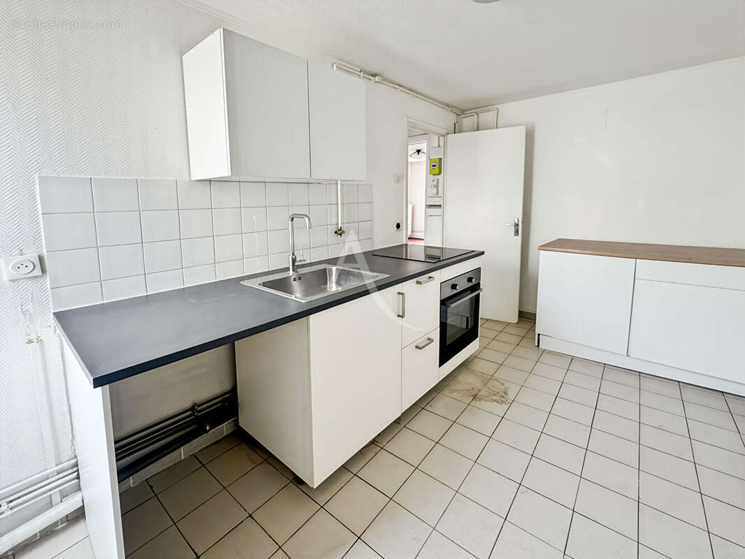 Appartement à PARIS-12E