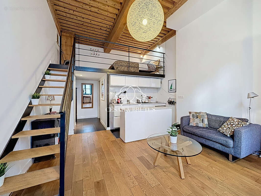 Appartement à LYON-1E