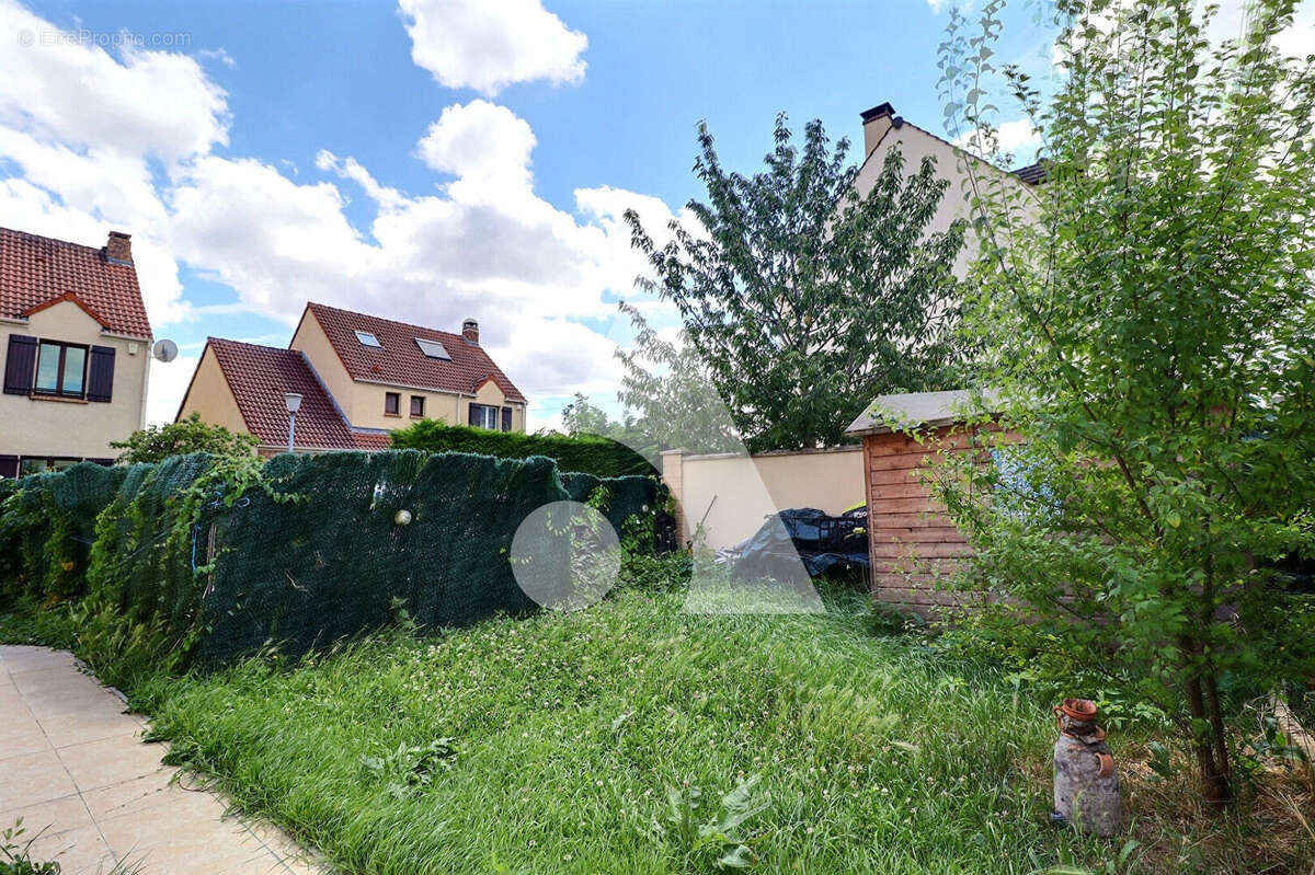 Maison à ERMONT