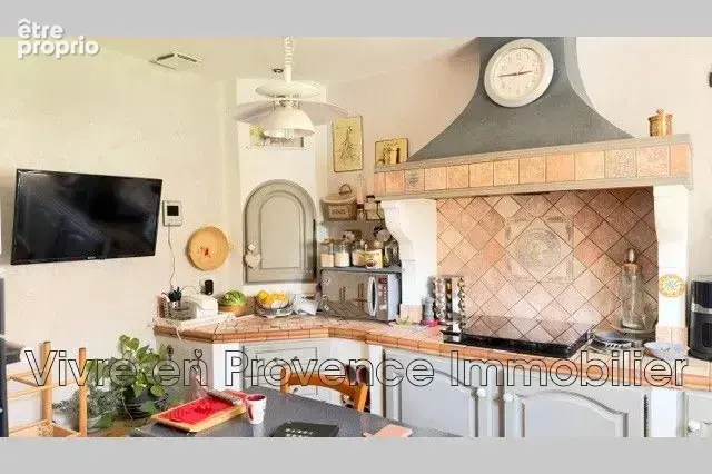 Maison à vendre à Saint-Saturnin-Les-Avignon (84450) - photo 6