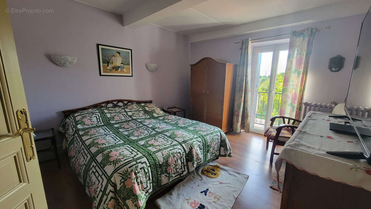 Maison à LEZIGNAN-CORBIERES