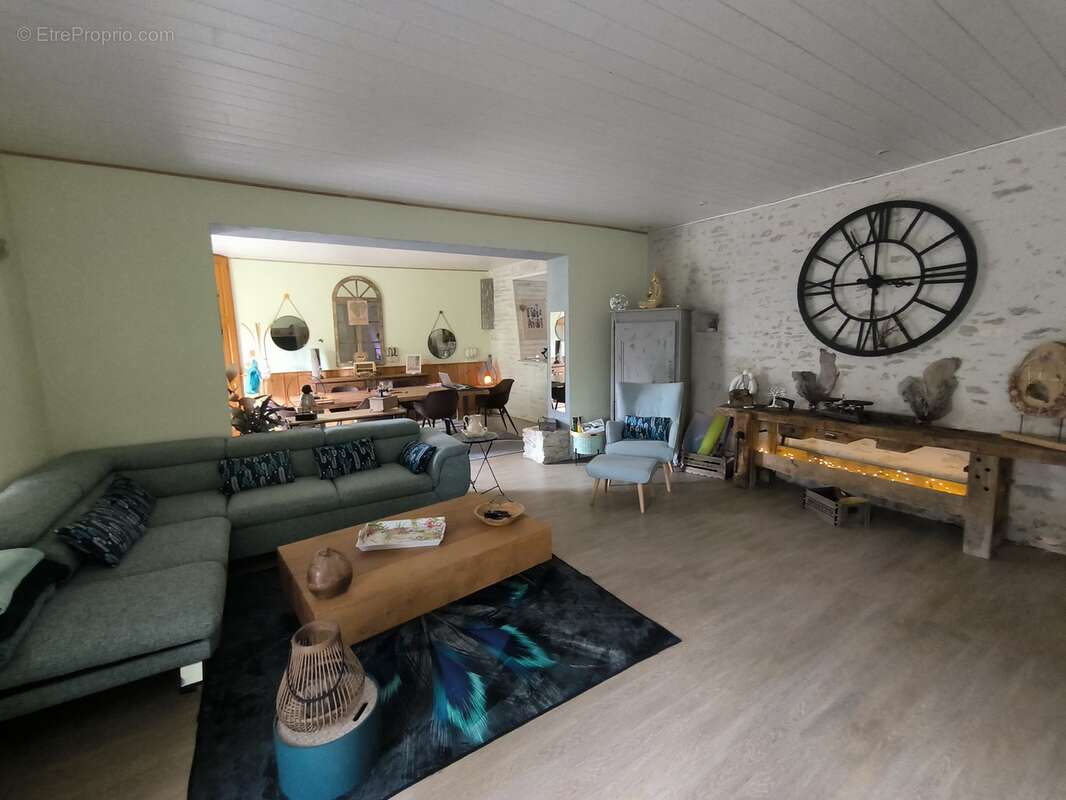 Maison à SAINT-AUBIN-DE-BLAYE