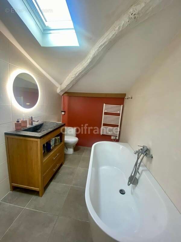 Appartement à PAULHAN