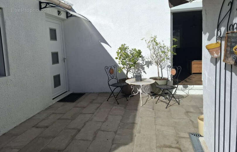 Maison à MOISSY-CRAMAYEL